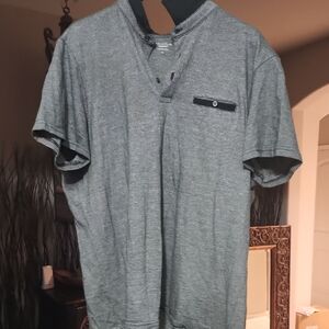 Men's Gray Short Sleeve Shirt